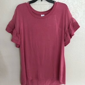 Rose ruffle sleeve shirt